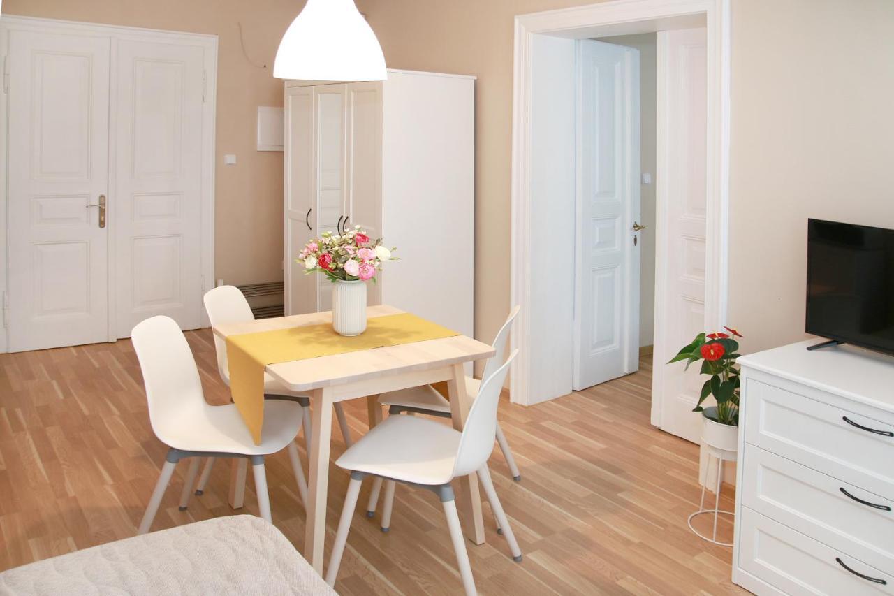 Apartmany Hejdukovi Krásná Lípa エクステリア 写真